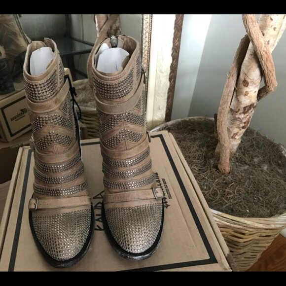 Old Gringo Studded Ankle Boot - Picture 4 of 5